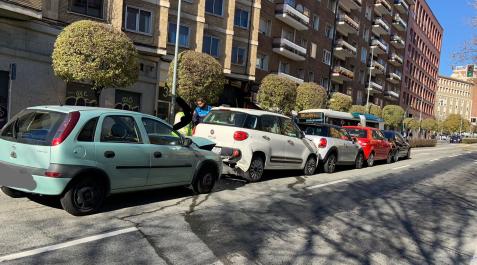 coches accidente avenida Zaragoza coches accidente avenida Zaragoza