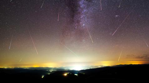 Alfa Centáuridas es una de las lluvias de estrellas menos conocidas Alfa Centáuridas es una de las lluvias de estrellas menos conocidas