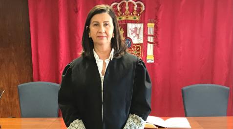 María Teresa Hualde Manso, catedrática de Derecho Civil de la Universidad Pública de Navarra María Teresa Hualde Manso, catedrática de Derecho Civil de la Universidad Pública de Navarra
