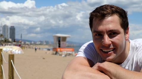 Alberto Munárriz Alberto Munárriz posa durante una entrevista anterior para este medio en la plata de la Barceloneta
