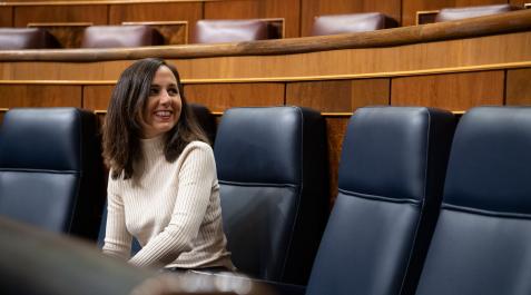 La ministra de Derechos Sociales y Agenda 2030, Ione Belarra, sonríe a su llegada al Congreso de los Diputados La ministra de Derechos Sociales y Agenda 2030, Ione Belarra, sonríe a su llegada al Congreso de los Diputados