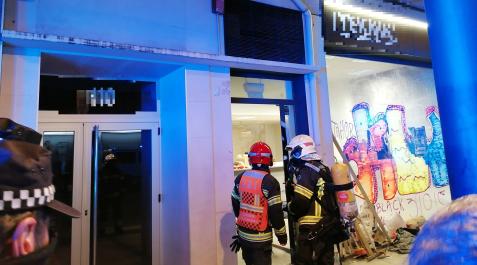 Trabajador intoxicado por monóxido de carbono en Pamplona Bomberos, en el lugar del suceso