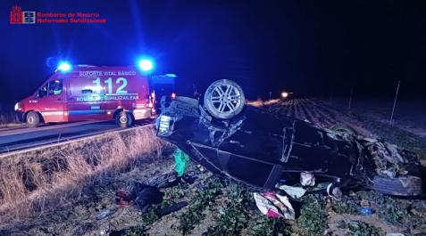 accidente-falces Estado en el que quedó el vehículo tras el accidente en Falces