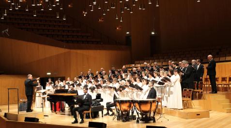 Orfeón Pamplonés El Orfeón Pamplonés, en el Auditorio de Zaragoza