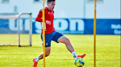 Rubén Peña tocó balón a gran intensidad este domingo en Tajonar Rubén Peña tocó balón a gran intensidad este domingo en Tajonar