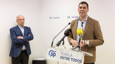 javier-garcia-Perez-Lapazaran-pp-navarra Rueda de prensa del presidente del PP de Navarra, Javier García, y José Cruz Pérez-Lapazarán