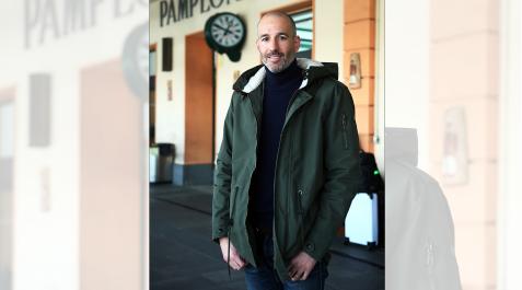 Antonio Pérez Prados, en la estación de tren de Pamplona.