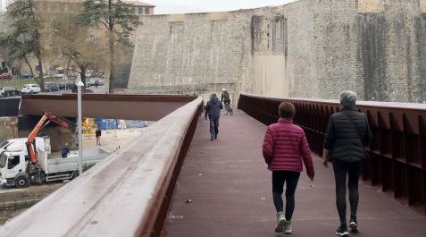 pasarela labrit pamplona La pasarela de Labrit, el día de su reapertura
