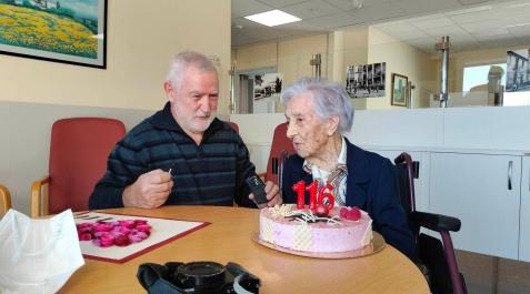 Fotografía del 116 años de María Branyas compartida en su cuenta de Twitter Fotografía del 116 años de María Branyas compartida en su cuenta de Twitter