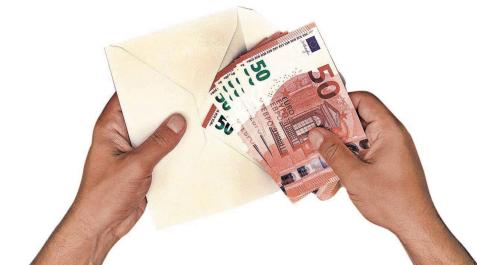 En una familia de cuatro miembros, el gasto medio se sitúa entre los 90 y los 140 euros por persona En una familia de cuatro miembros, el gasto medio se sitúa entre los 90 y los 140 euros por persona