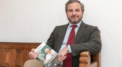 Ricardo Calleja Ricardo Calleja, fotografiado en Pamplona, donde presentó su libro.