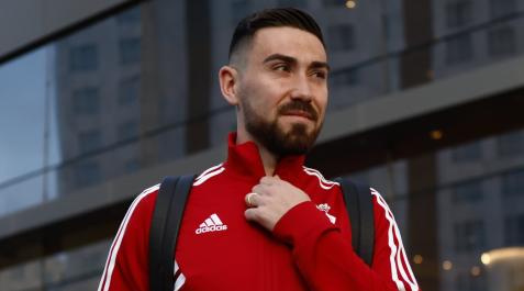 Moi Gómez Unas molestias dejan a Moi y Abde fuera de la lista para el partido ante el Atlético