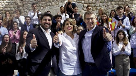 Fernando López Miras Alberto Núñez Feijóo El presidente del Partido Popular, Alberto Núñez Feijóo (d), clausura un acto del partido junto al presidente autonómico del PP y de la Comunidad, Fernando López Miras (i), y en el que ha intervenido también la alcaldesa de Cartagena, Noelia Arroyo (c)