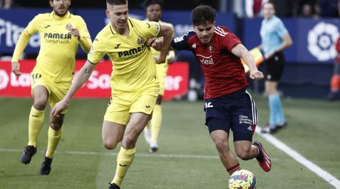 Juan Foyth y Abde, en el partido Osasuna-Villarreal Juan Foyth y Abde, en el partido Osasuna-Villarreal