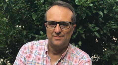 DIRECTOR TEATRO El director Alberto López Escuer dará hoy una charla en Ámbito Cultural con motivo del Día Mundial del Teatro.