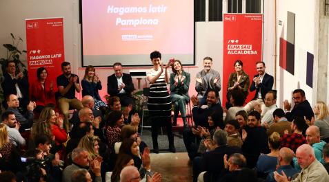 Imagen de la presentación de la candidatura de Elma Saiz a la alcaldía de Pamplona Imagen de la presentación de la candidatura de Elma Saiz a la alcaldía de Pamplona