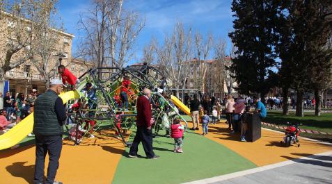 Acto de reapertura de la plaza Padre Lasa en Tudela.