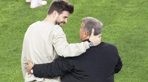 Laporta Gerard Piqué y Joan Laporta en la final de la Kings League disputada este domingo 26 de marzo en el Spotify Camp Nou.