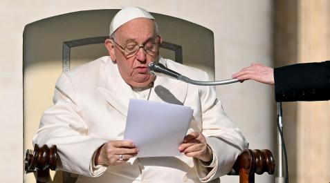 papa-francisco El papa Francisco lee un discurso en una audiencia anterior en la plaza de San Pedro del Vaticano