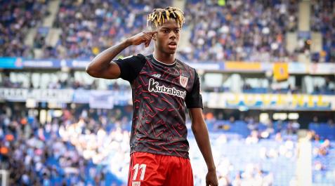 NWilliams Nico Williams celebra el segundo tanto de su equipo en el RCDE Stadium contra el Espanyol.