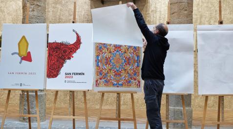 Presentación de los 10 carteles finalistas de San Fermín Presentación de los 10 carteles finalistas de San Fermín
