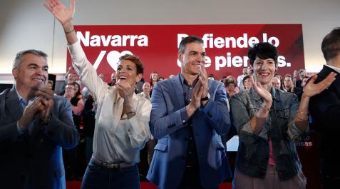 Santos Cerdán María Chivite Pedro Sánchez Elma Saiz Santos Cerdán María Chivite Pedro Sánchez Elma Saiz