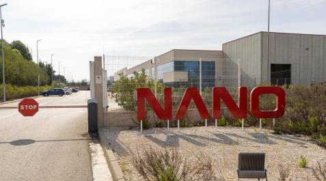 Entrada a las instalaciones de la empresa Nano Automotive en Tudela Entrada a las instalaciones de la empresa Nano Automotive en Tudela
