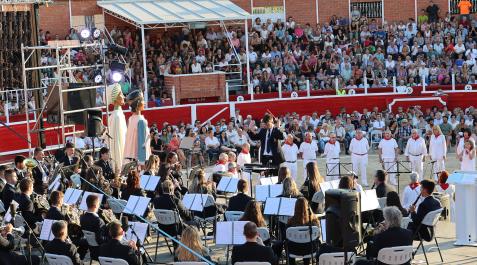 La imagen de la legislatura: un año de celebraciones por el 900 cumpleaños de Sangüesa