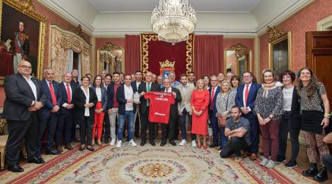 Recepción a Osasuna en el Ayuntamiento de Pamplona