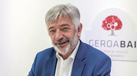 Koldo Martínez, en la sede de Geroa Bai en Pamplona Koldo Martínez, en la sede de Geroa Bai en Pamplona