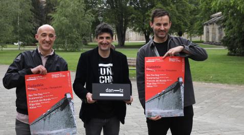 Desde la izq.: Juan Suescun, del sello Müsex Industries; el dj Íñigo Díaz y Jokin Tellería, director de Dantz, ayer en la Ciudadela.
