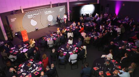 aniversario_ain Emilio Huerta y Mariluz Vicondoa hablaron de los orígenes de la industria navarra y sus protagonistas