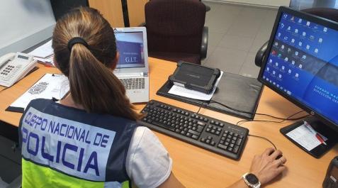 valladolid La Policía Nacional realiza labores de ciberpatrullaje por la red