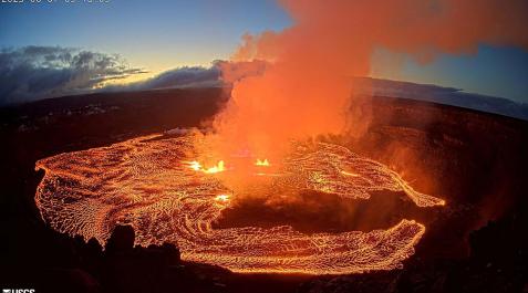 Entra en erupción el volcán Kilauea en Hawái Entra en erupción el volcán Kilauea en Hawái