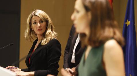 Belarra La vicepresidenta tercera del Gobierno, Yolanda Díaz, observa a la secretaria general de Podemo, la ministra Ione Belarra, en una foto anterior