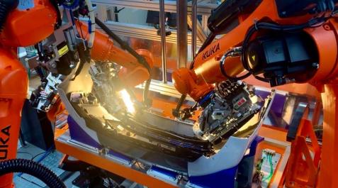 gurpea Detalle de una de las máquinas diseñadas y fabricadas para SMP Automotive por Gurpea