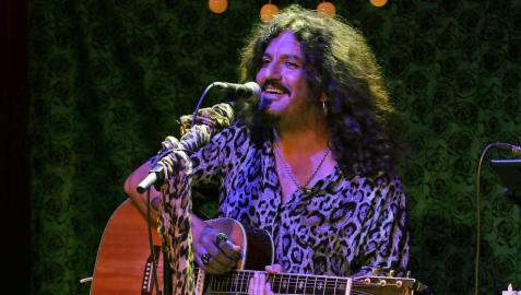 La música en vivo vuelve a la sala Zentral con Razkin