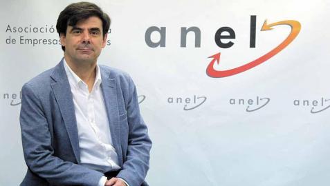Ignacio Ugalde Barbería, presidente de ANEL y director de recursos humanos de Fagor Ederlan de Tafalla. Ignacio Ugalde Barbería, presidente de ANEL y director de recursos humanos de Fagor Ederlan de Tafalla.