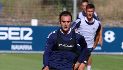 Kike García, durante el entrenamiento de ayer por la tarde.