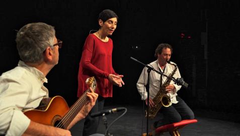 Desde la izquierda, Mixel Ducau, Marta Juániz y Josetxo Goia-Aribe