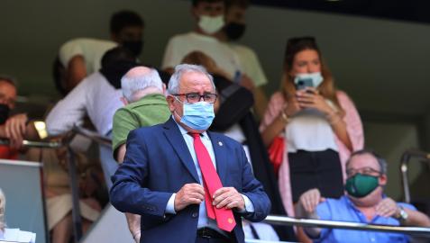 Luis Sabalza, en el palco presidencial de El Sadar este pasado domingo pocas horas después de la asamblea de compromisarios
