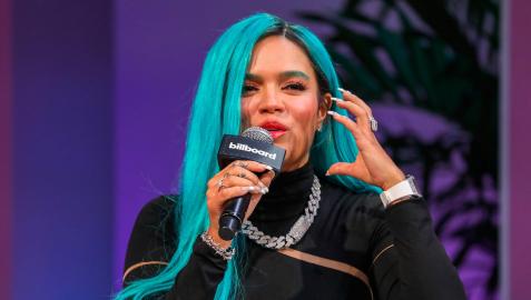 La cantante colombiana Karol G, en una entrevista en los premios Latin Billboard