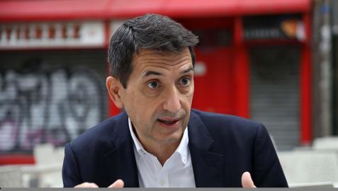 Rafael Doménech, durante un momento de la entrevista en Pamplona