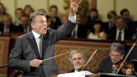 La Filarmónica de Viena saluda el Año Nuevo al ritmo vitalista de los Strauss