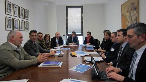 Navarra estudia la FP Dual para el ciclo de Energías Renovables Navarra estudia la FP Dual para el ciclo de Energías Renovables