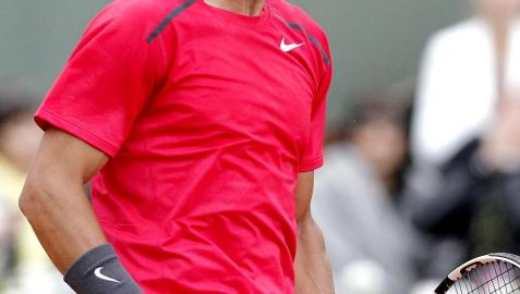 El tenista español derrotó a Djokovic por 3-1 tras la reanudación del partido y se convierte en el primer jugador en lograr siete veces el título de Roland Garros.