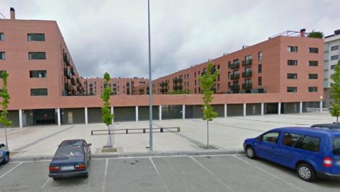 Adif pone a la venta 14 inmuebles en Pamplona Adif pone a la venta 14 inmuebles en Pamplona