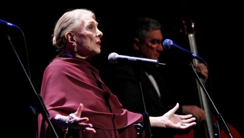 Segundo homenaje a Dolores Pradera con 'Gracias a Vosotros'