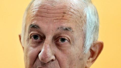 Sergio Ramírez y Juan Goytisolo aspiran al Cervantes