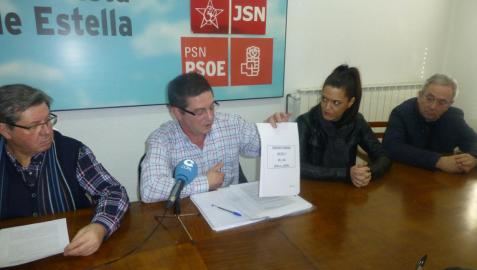 Desde la izquierda, Ignacio Sanz de Galdeano, José Ángel Izcue, Nela Rodríguez y Juan Andrés Platero, este miércoles durante la rueda de prensa en la sindical de la calle Doctor Huarte.